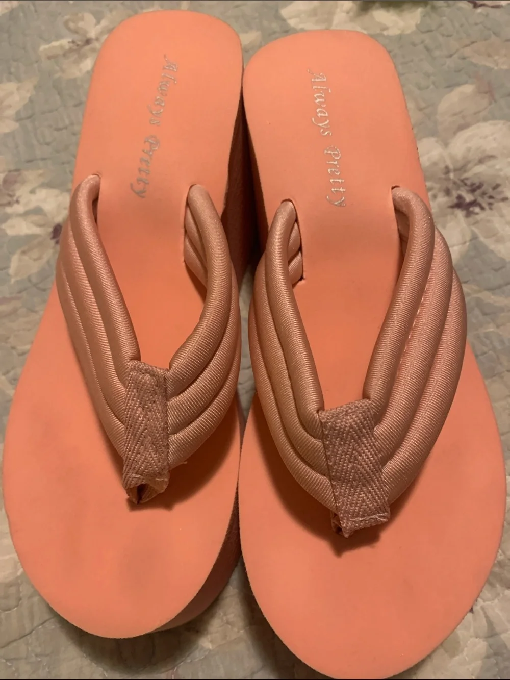 Always Pretty Women's Peach/pinkPlatform Flip-Flop Sandals Size 9